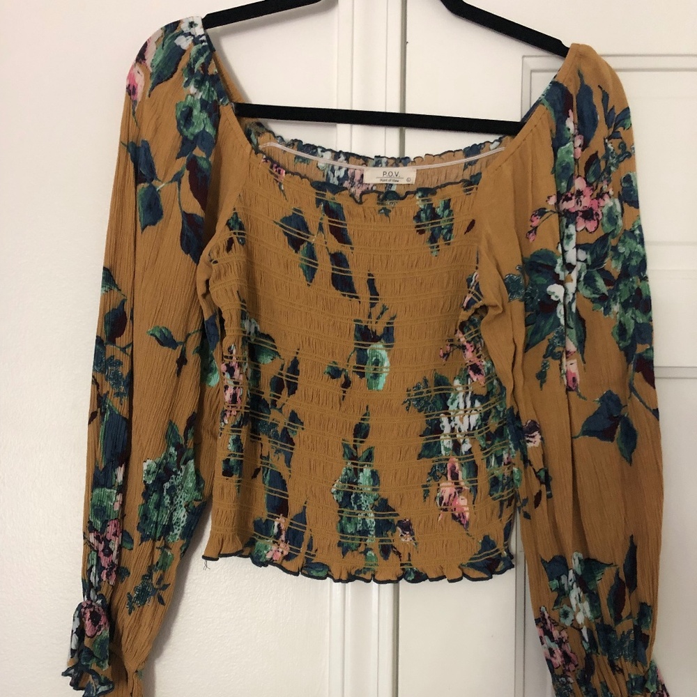 P.O.V. - Point of View - Smocked long sleeve floral top - Women's L - NWOT